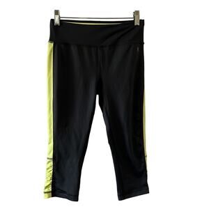 Danskin Now Fitted Gray & Neon Yellow Capri Athletic Pants Woman Size Small 0/2